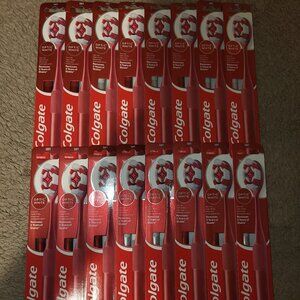 Colgate Optic White Toothbrush Lot of 16 Total Soft Bristle New Unopened